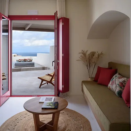 Potnia Theron Bed & Breakfast 4*