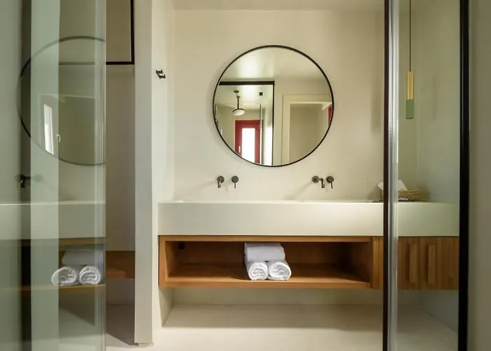 فندق مبيت وإفطار Potnia Theron 4*